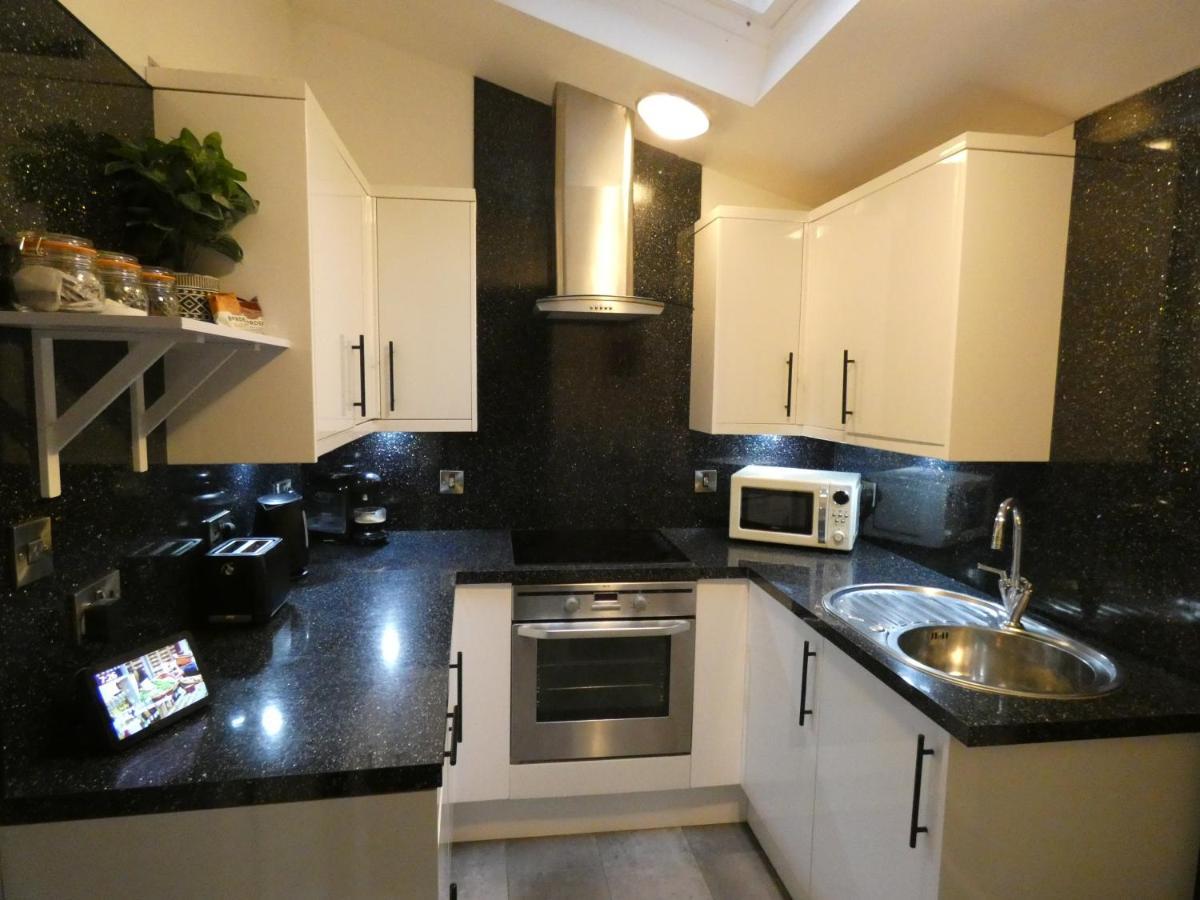 אובאן Lorne View Apartment With Hot Tub מראה חיצוני תמונה